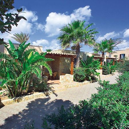 LMP Oasis Hotel Residence Resort חדר תמונה