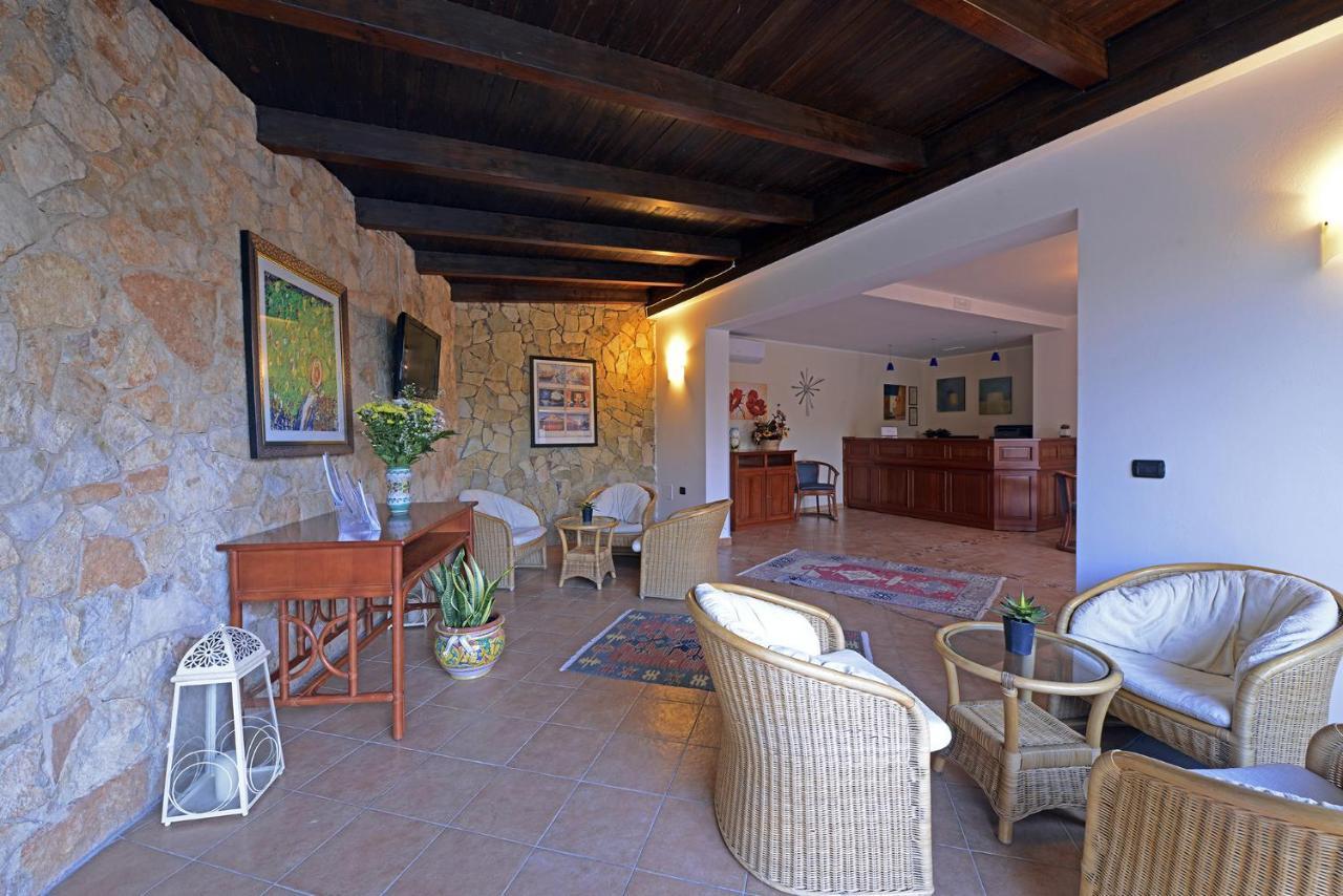 LMP Oasis Hotel Residence Resort מראה חיצוני תמונה