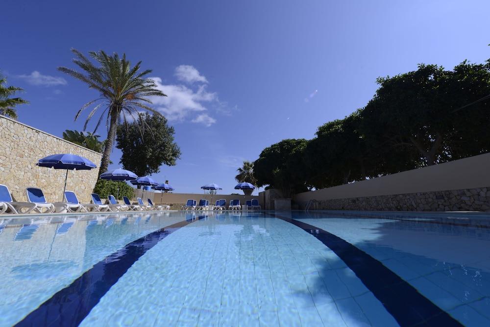 LMP Oasis Hotel Residence Resort מראה חיצוני תמונה