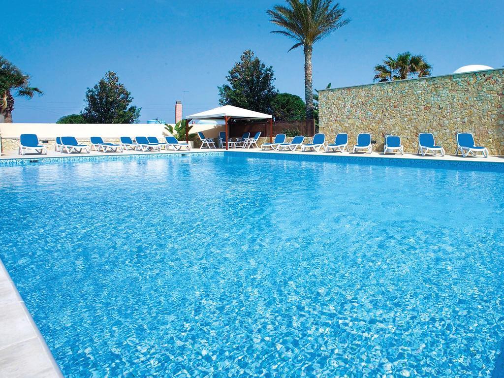 LMP Oasis Hotel Residence Resort מראה חיצוני תמונה