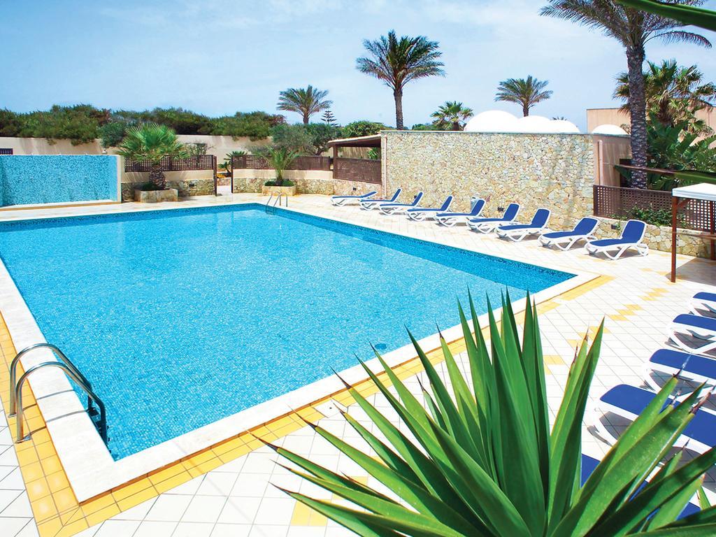 LMP Oasis Hotel Residence Resort חדר תמונה